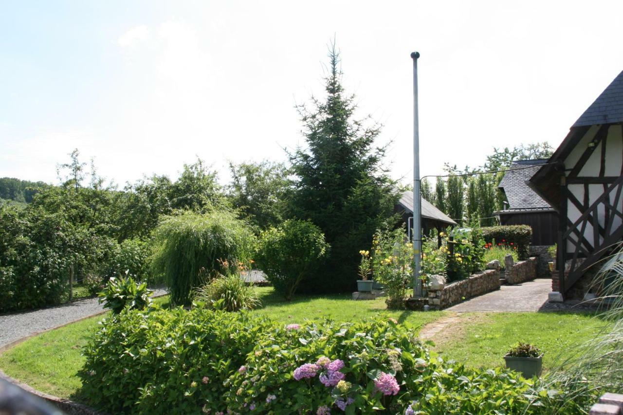 Le Clos Des Hortensias Toutainville Kültér fotó