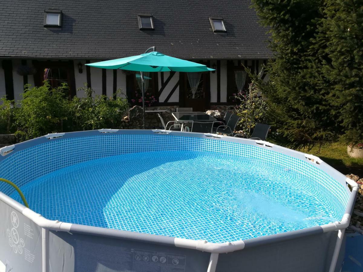 Le Clos Des Hortensias Toutainville Kültér fotó