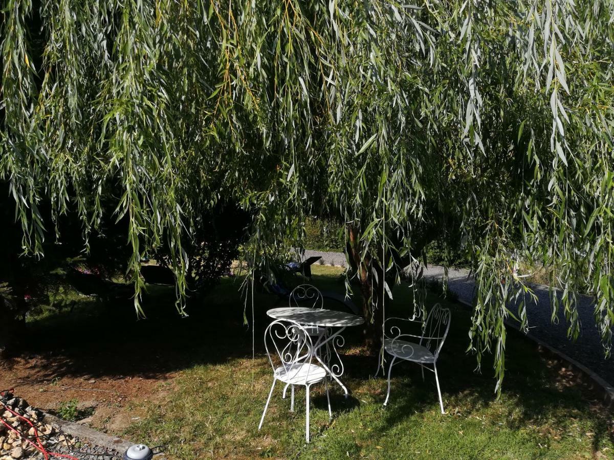 Le Clos Des Hortensias Toutainville Kültér fotó