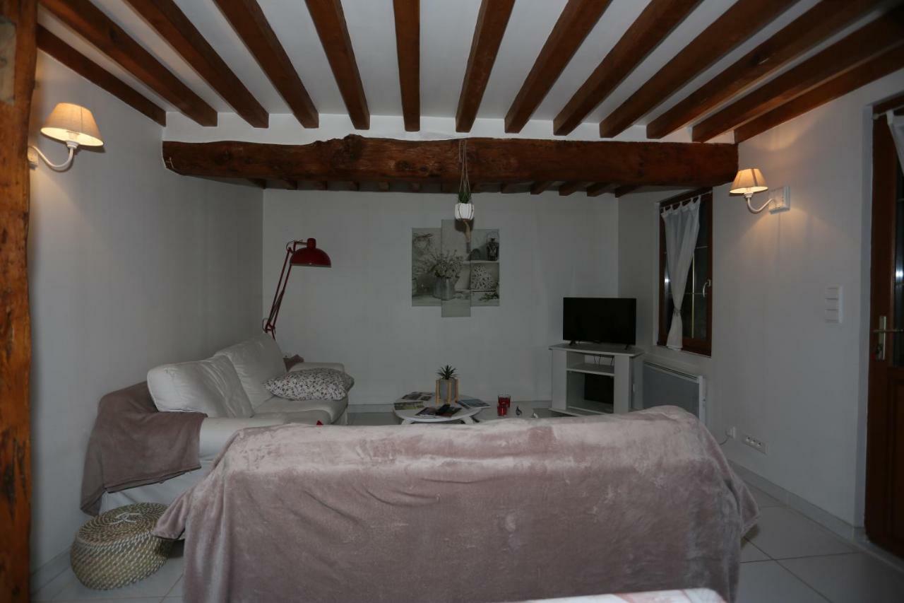 Le Clos Des Hortensias Toutainville Kültér fotó